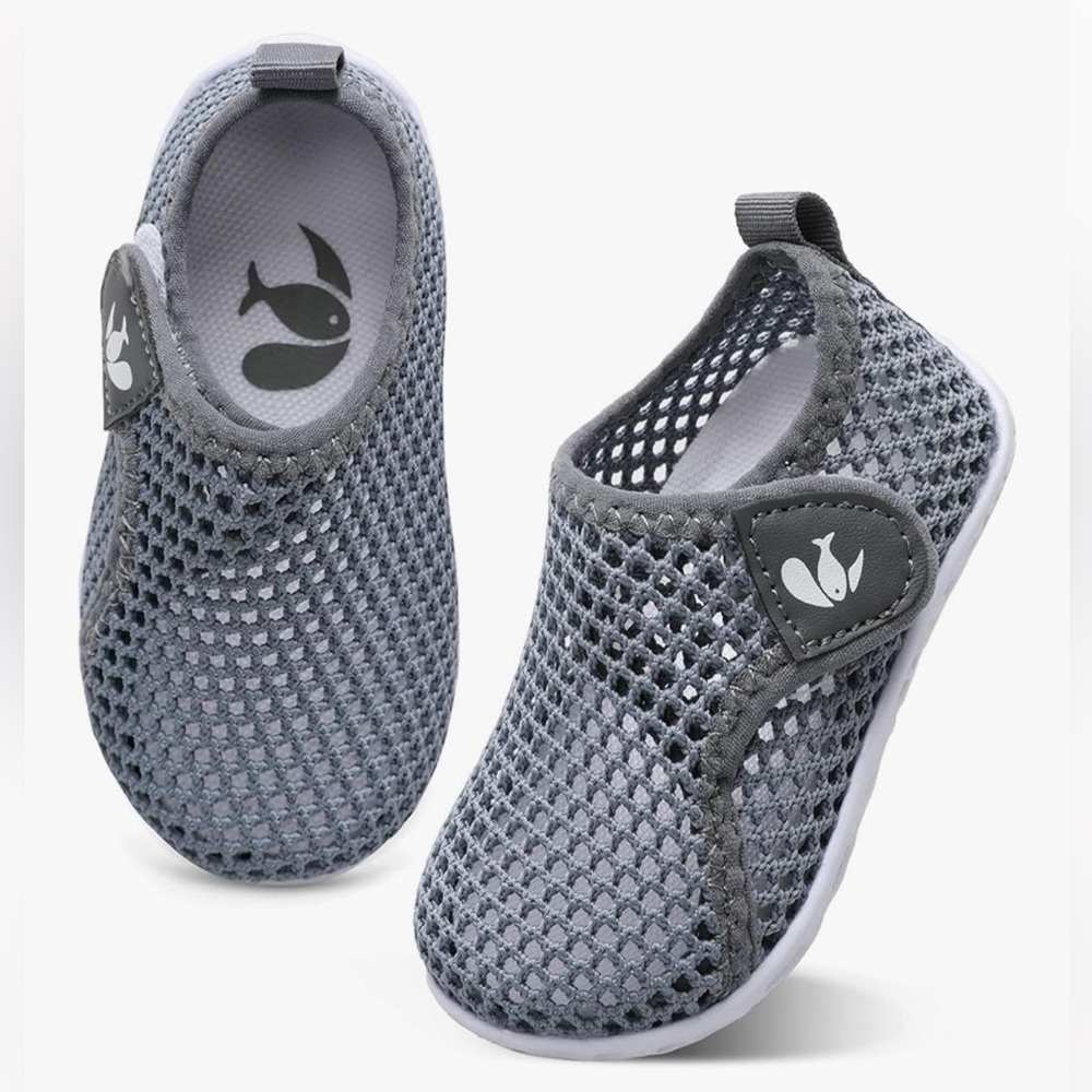 Toddler mesh water shoes